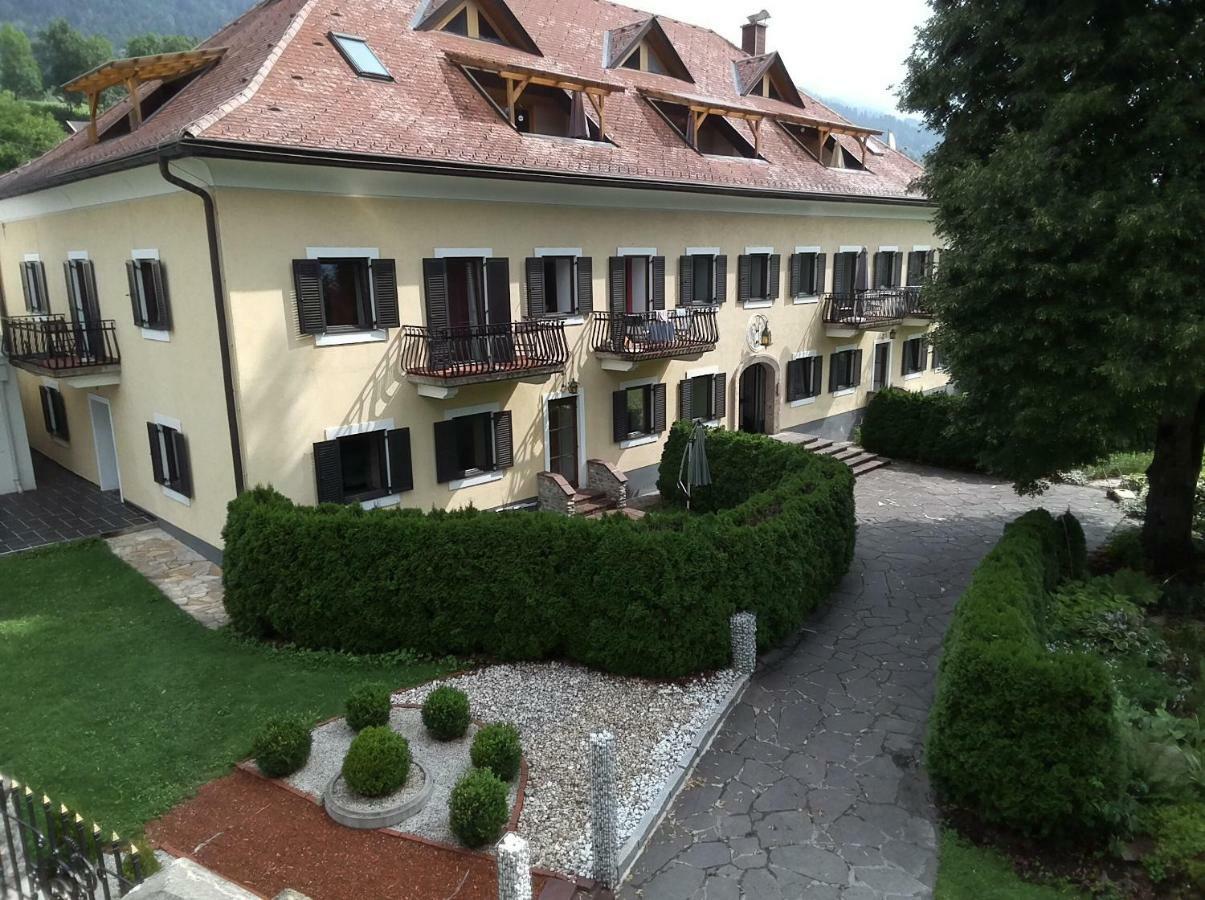 Garten- & Loggia-Appartement Herrenhaus Dellach im Drautal Exterior foto