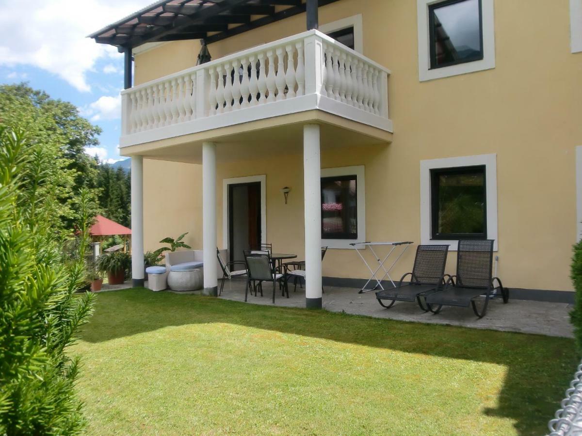 Garten- & Loggia-Appartement Herrenhaus Dellach im Drautal Exterior foto